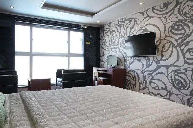 Oda (Semi-Special Room)