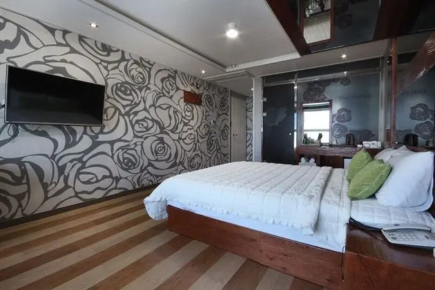 Oda (Semi-Special Room)