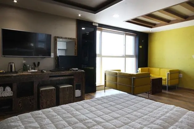 Oda (Special Room)