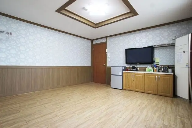 Oda (Standard Room - Ondol)