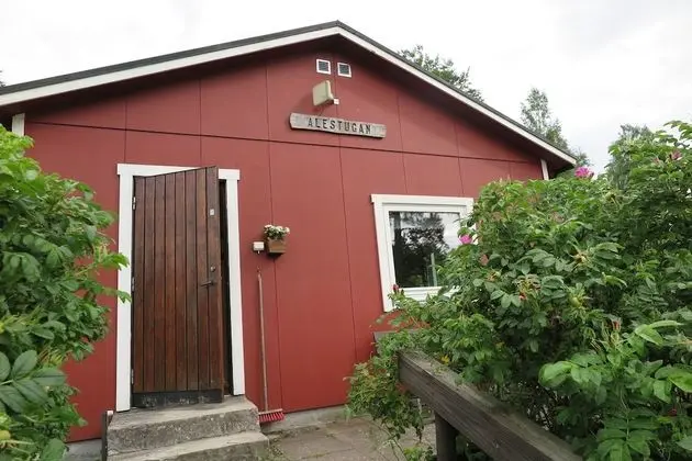 Traditional Kulübe, Şömine, Vadi Manzaralı