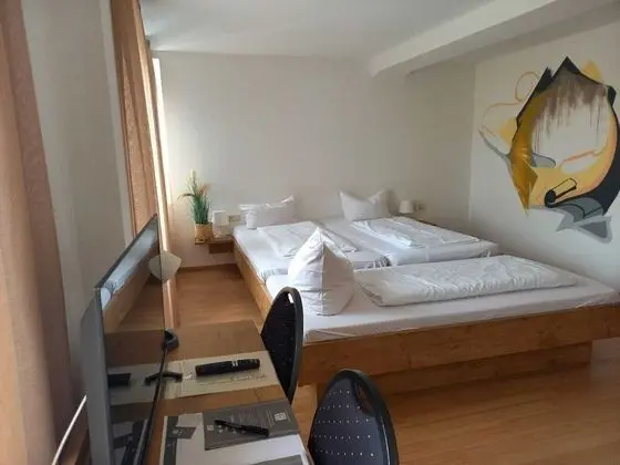 Üç Kişilik Oda, Banyolu/Duşlu