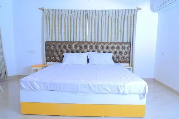 Deluxe Oda, 1 Büyük (Queen) Boy Yatak, Sigara İçilmez