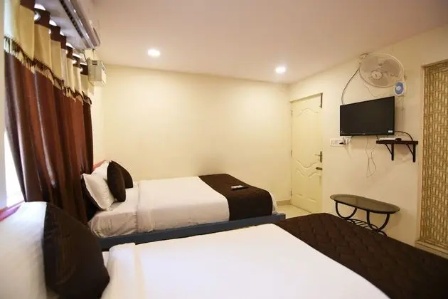 Deluxe Üç Kişilik Oda, Birden Çok Yatak, Sigara İçilmez