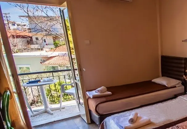 Tek Büyük Yataklı Oda, Bahçe Manzaralı