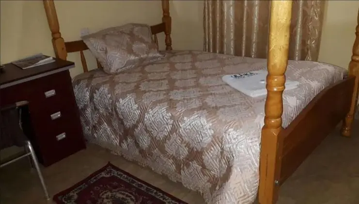 Tek Büyük Yataklı Oda, Sigara İçilmez