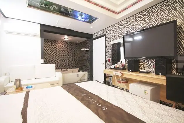 Oda (Standard Room)