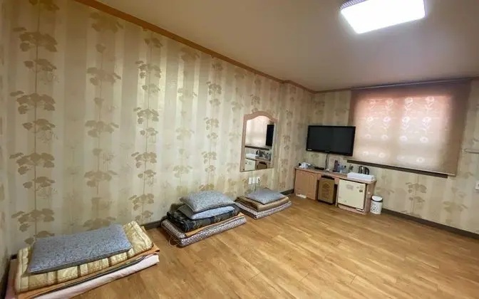 Oda (Ondol-Special Room)