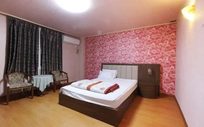 Oda (General room)