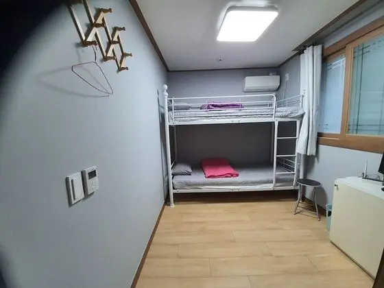 Business Tek Büyük veya İki Ayrı Yataklı Oda