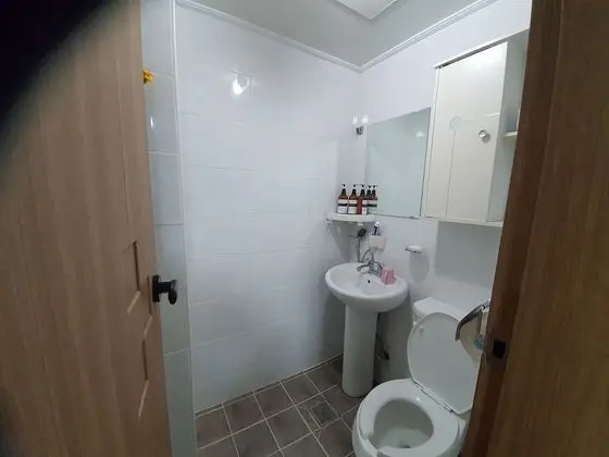 Business Tek Büyük veya İki Ayrı Yataklı Oda