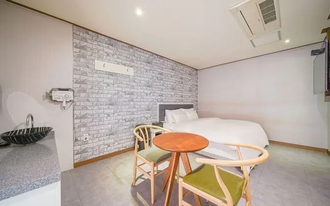 Oda (Standard room)