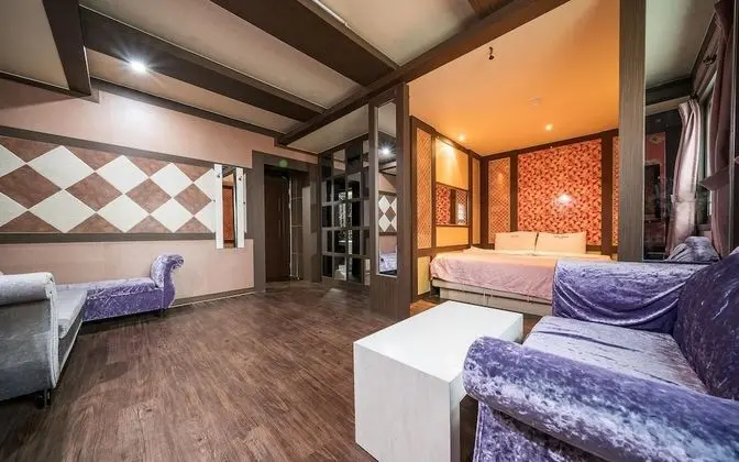 Oda (Large Room (Bed + Ondol))