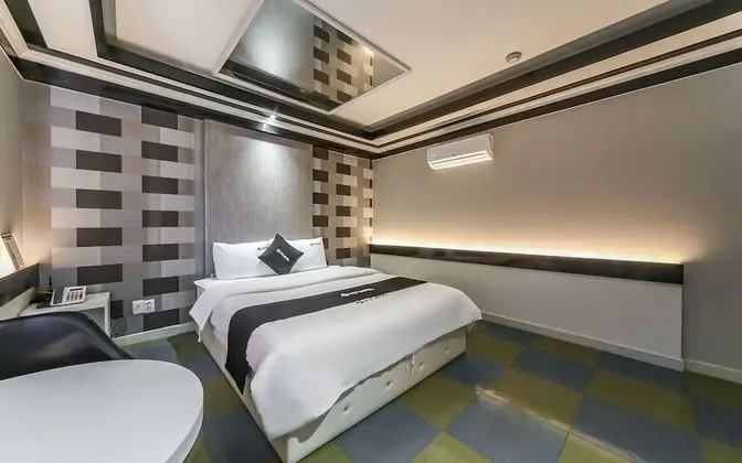 Oda (Double SPA Suite VVIP (1 Top Performi)
