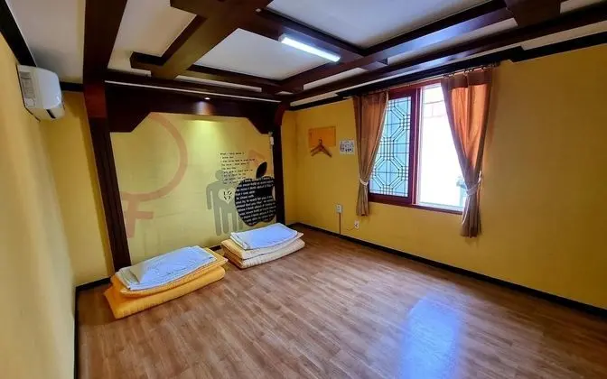 Oda (Standard Room (Ondol))