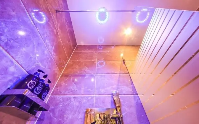 Oda (1 room per room (unmanned / not avail)
