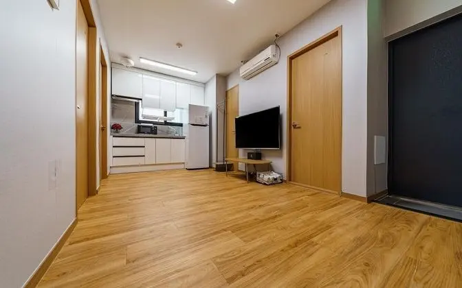 Oda (Triple Room-Super Single 3 3PC(Netfli)