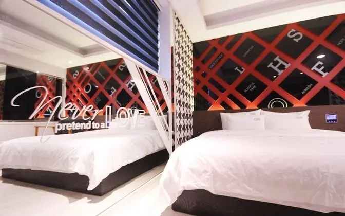 Oda (Drive-In (Premium Mattress Spa 65-inc)