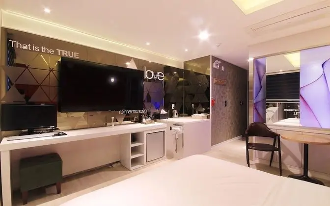 Oda (Drive-In (Premium Mattress Spa 65-inc)