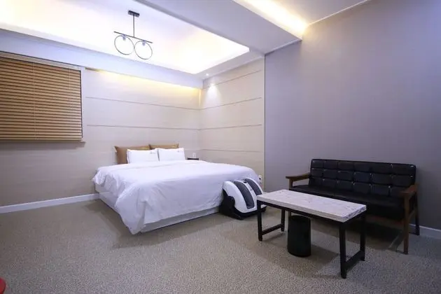 Oda (Standard Room (Free Netflix available)