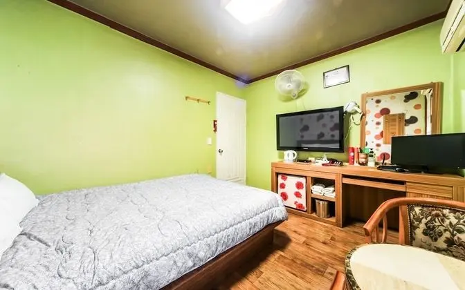 Oda (Standard Room)