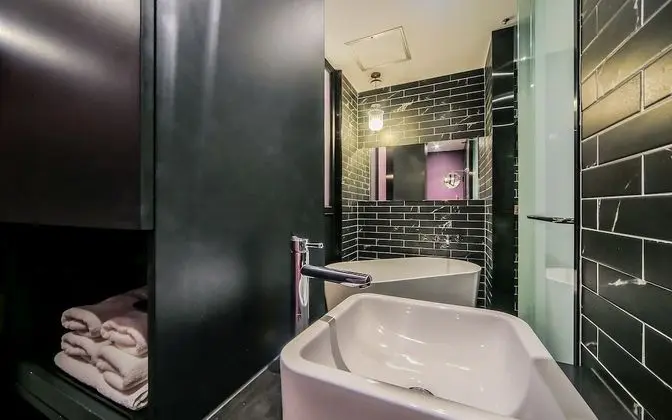 Oda (Deluxe (Bathtub))