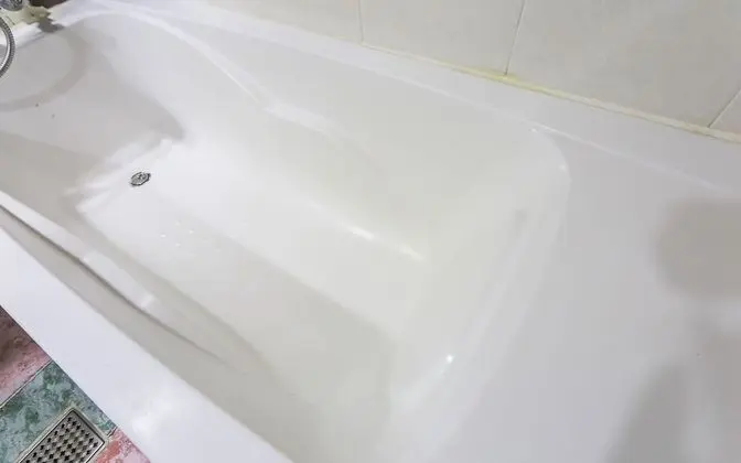 Oda (Special (Netflix Available Bathtub))