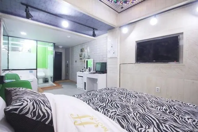 Oda (Special Room)