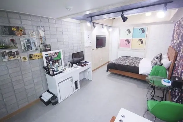 Oda (Special Room)