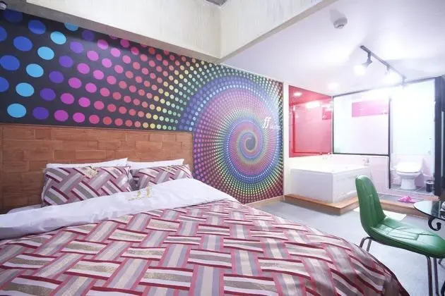 Oda (Special Room)