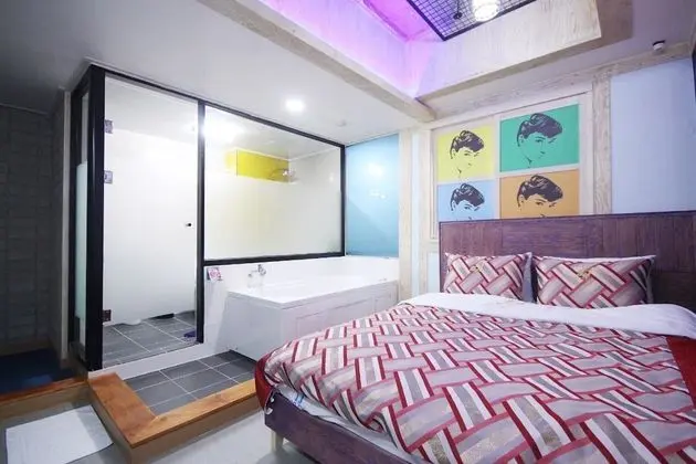 Oda (Special Room)