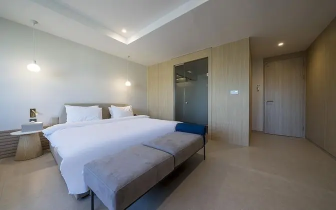 Oda (Deluxe &amp; Taehwagang Station View )