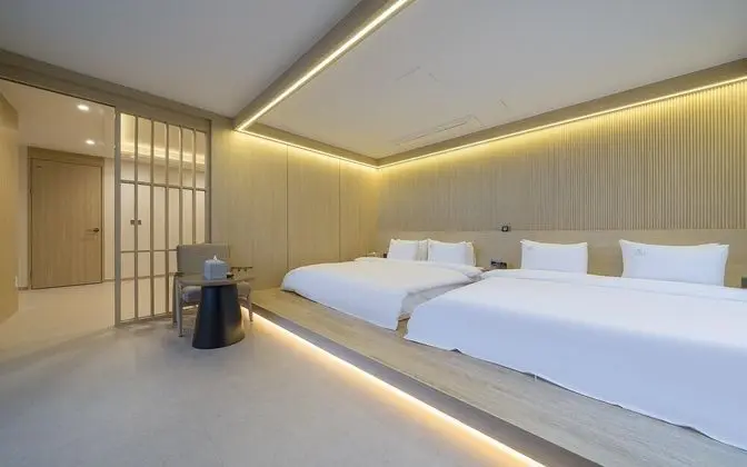 Oda (Pool Villa Avenue (Two Double Beds Po)