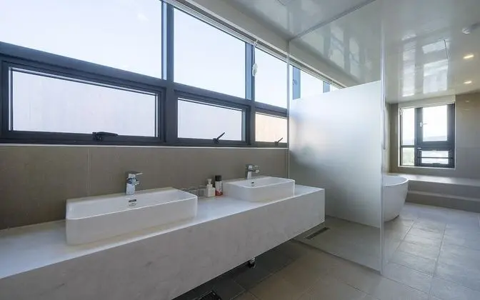 Oda (Pool Villa Avenue (Two Double Beds Po)