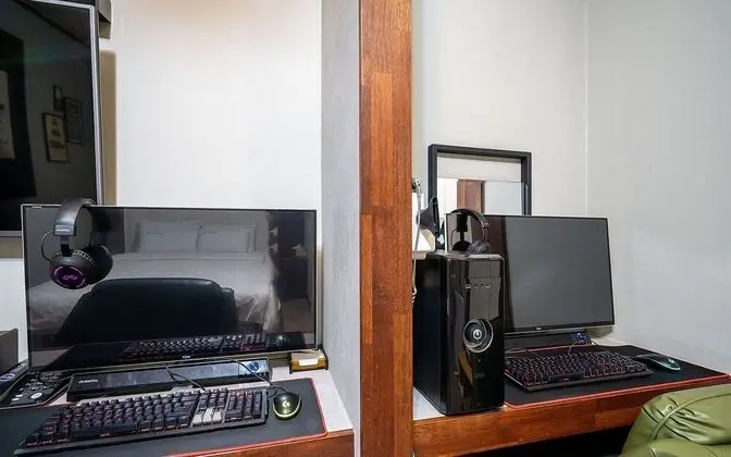 Oda (High-spec 2PC gaming room (Netflix av)