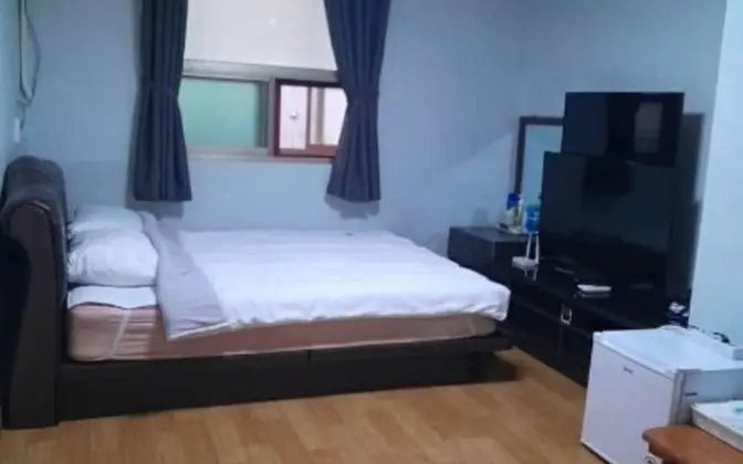 Oda (Large room)