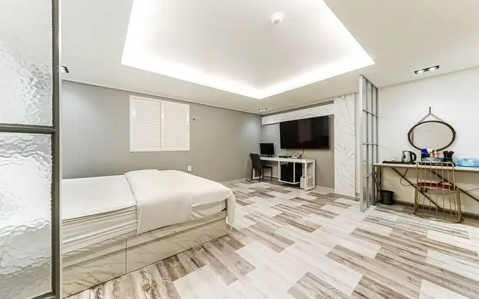 Oda (Deluxe room (wavve viewing available))