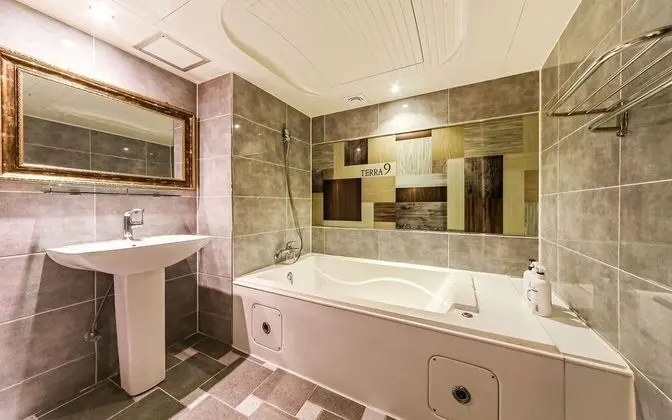 Oda (Deluxe room (wavve viewing available))