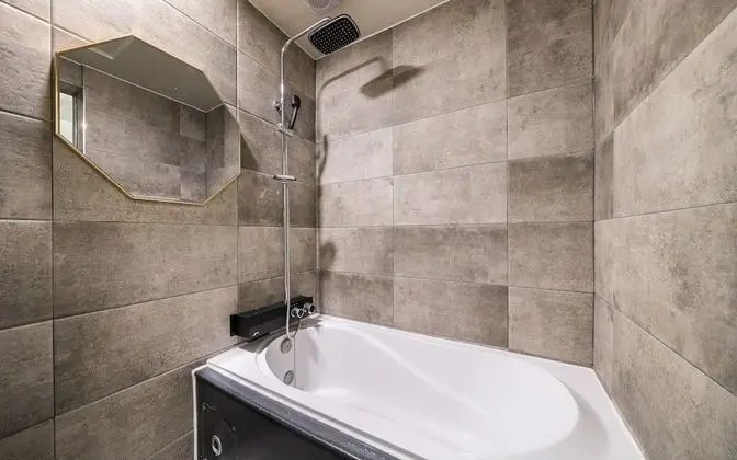 Oda (Standard (top specification 1PC SPA 5)