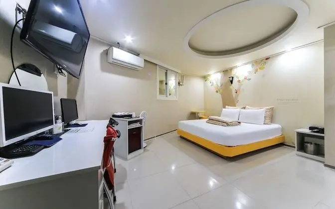 Oda (Deluxe room (Netflix viewing availabl)