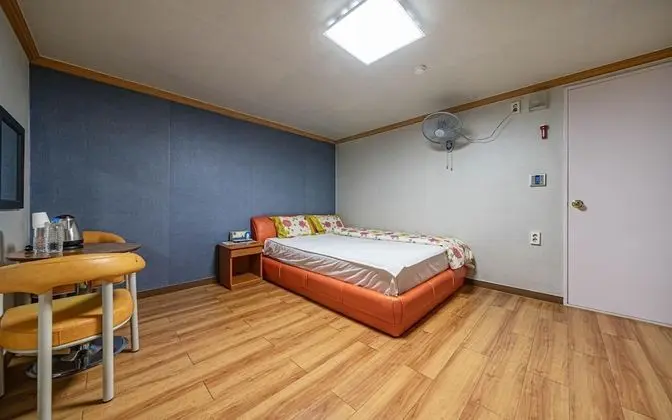 Oda (Special Room)