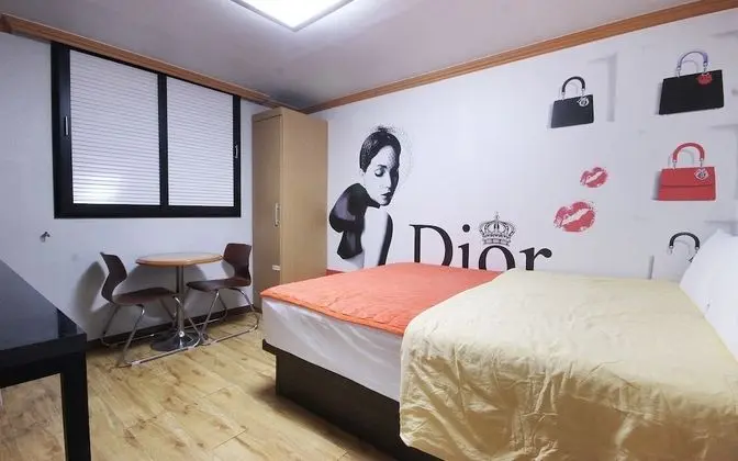 Oda (Standard Room)