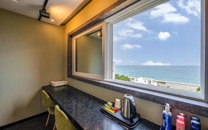 Oda (Ocean Deluxe (Ocean View Bathtub))