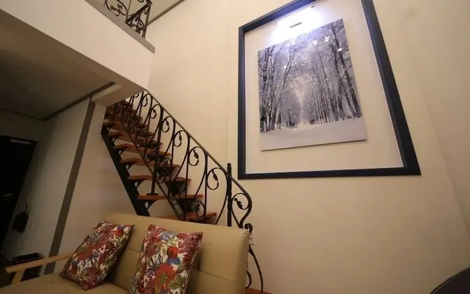 Oda (Family Room (Three Beds) (Free Netfli)