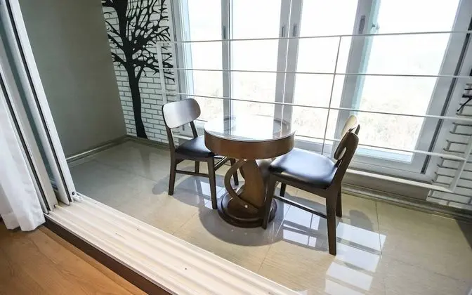 Oda (Luxury VIP (Massage chair Netflix & D)