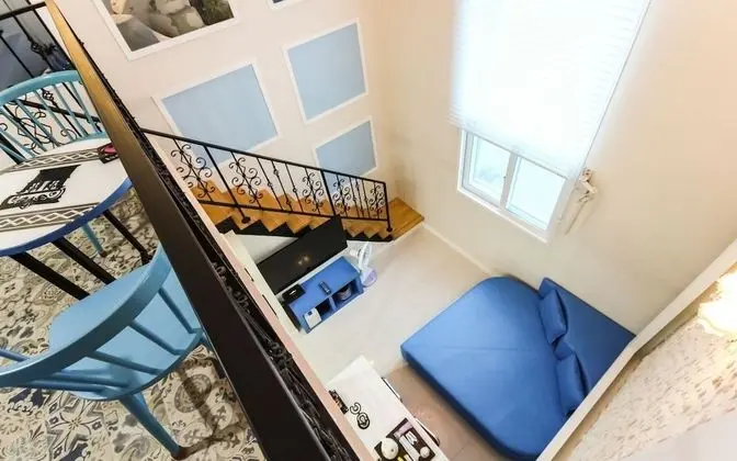 Oda (VIP B (duplex room 203 room 205 whirl)