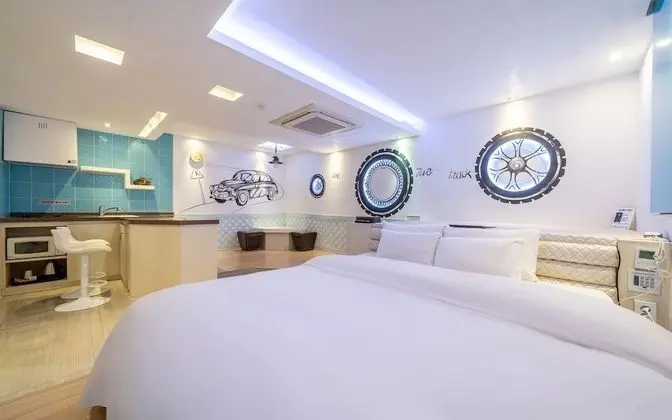 Oda (Special room (Equestrian bed installe)