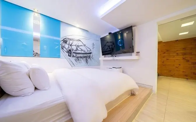 Oda (Special room (Equestrian bed installe)