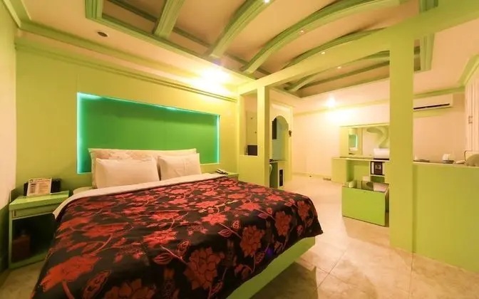 Oda (Special Room)