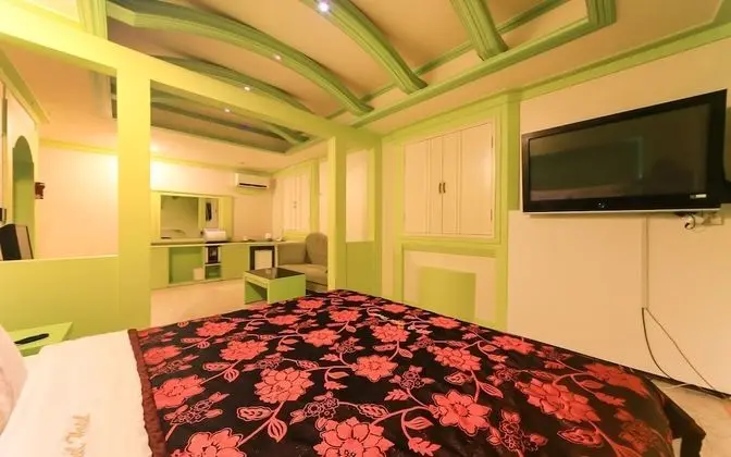 Oda (Special Room)